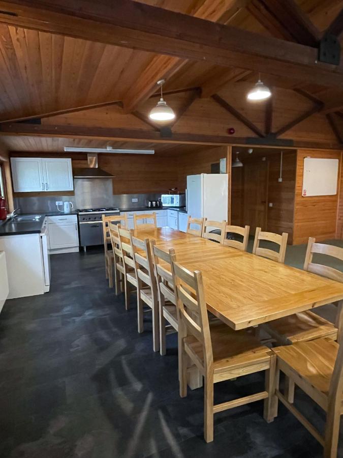 Villa Avon Tyrrell Outdoor Activity Centre à Bransgore Extérieur photo